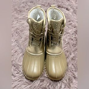 FABKIDS gold glitter duck boots
